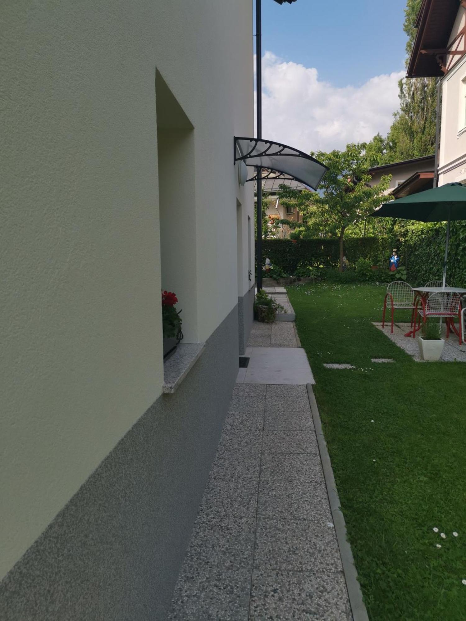 Apartment April Блед Стая снимка