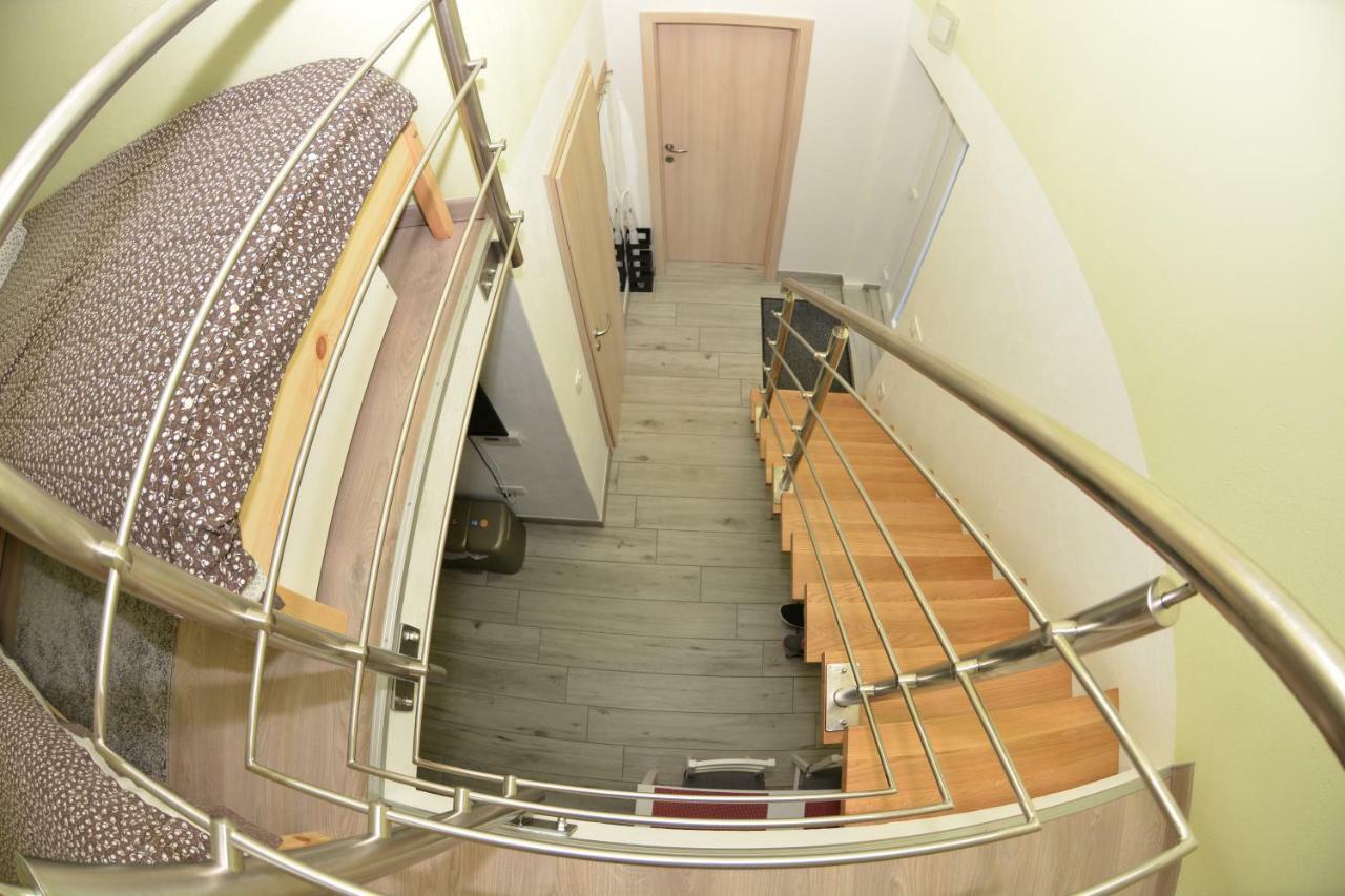 Apartment April Блед Екстериор снимка