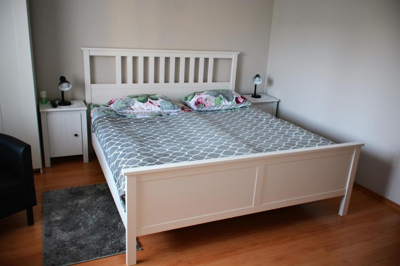 Apartment April Блед Екстериор снимка